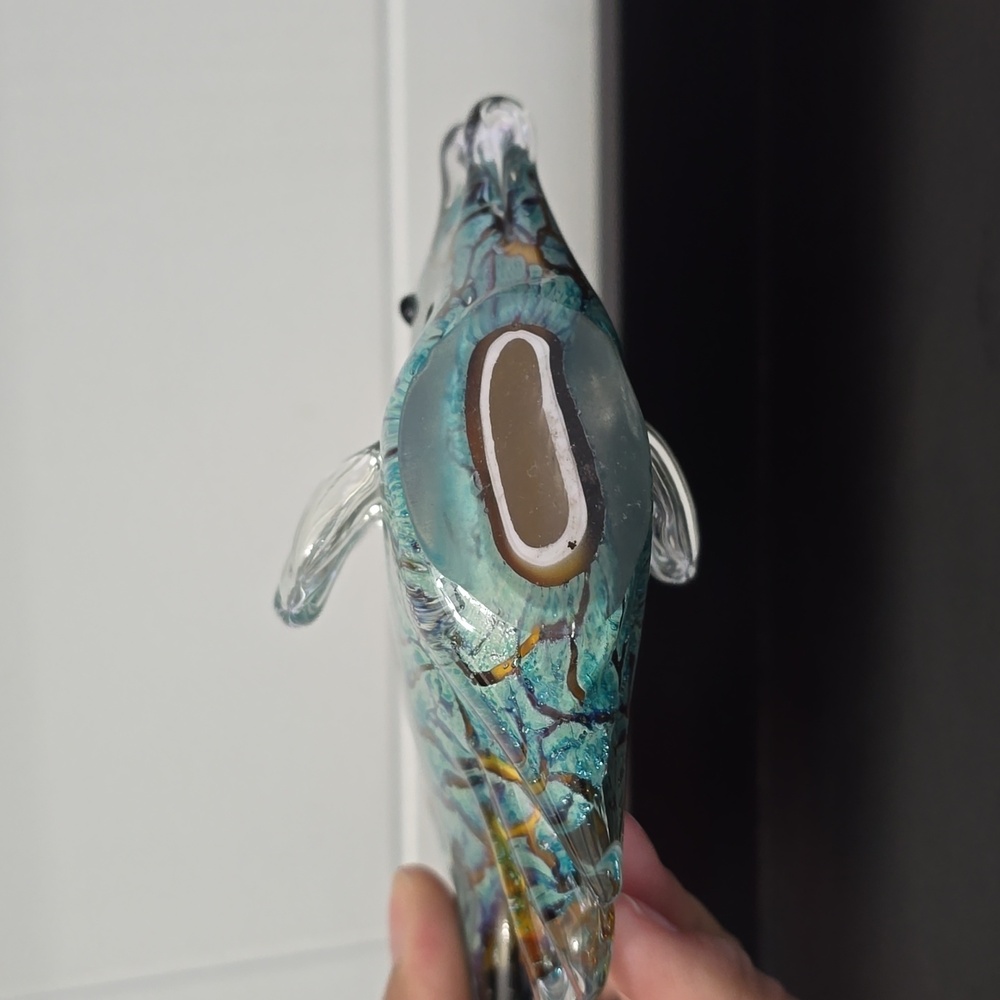 Artistic Glass Fish Figurine - Multicolor Paperweight - Picture 6 of 7